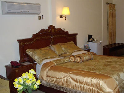 Crown Liberty Hotel Acra Habitación foto